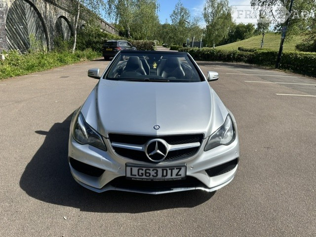 [ berth ]Mercedes-Benz E Class