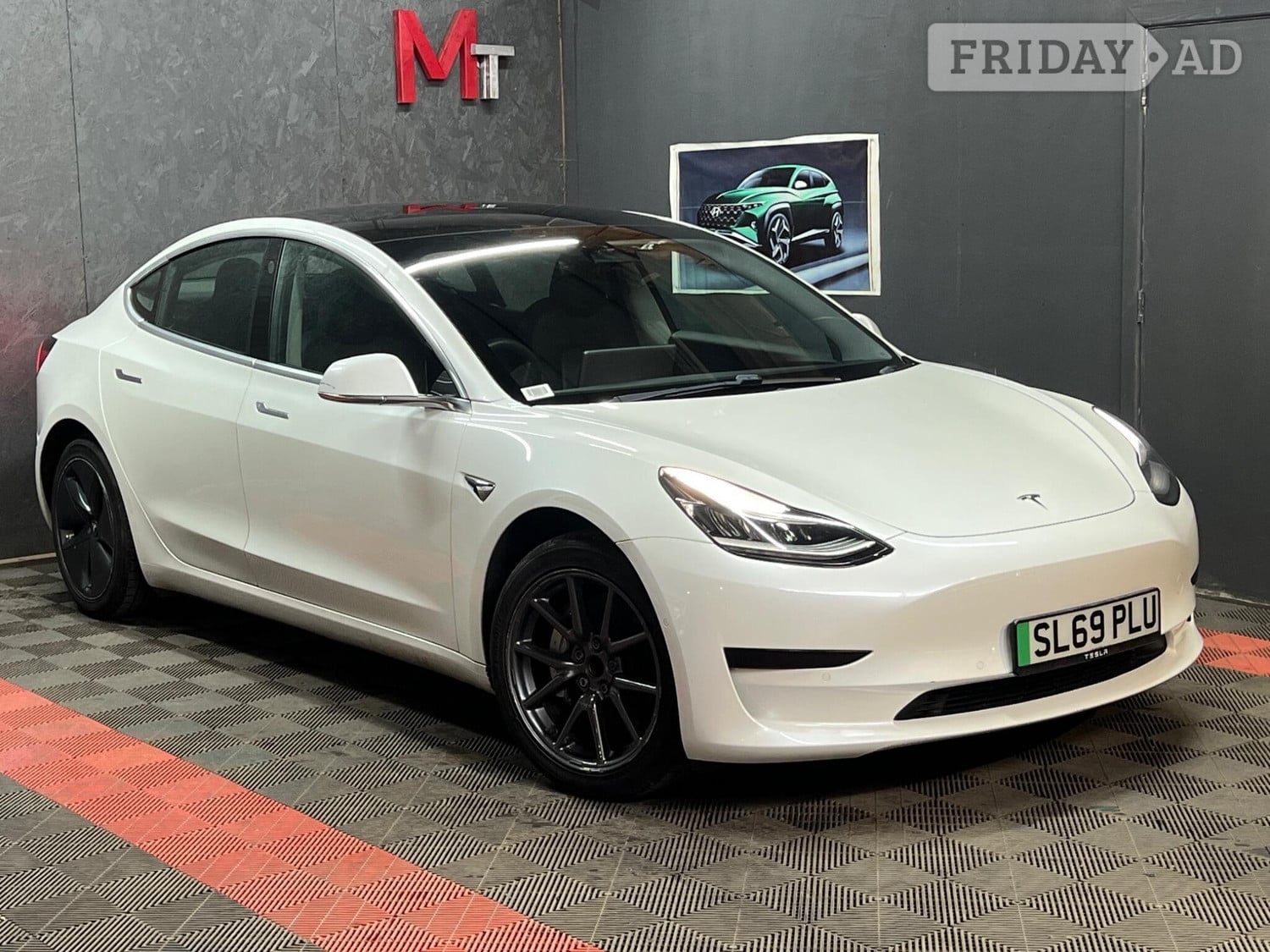 Tesla Model 3 2019 - Cars