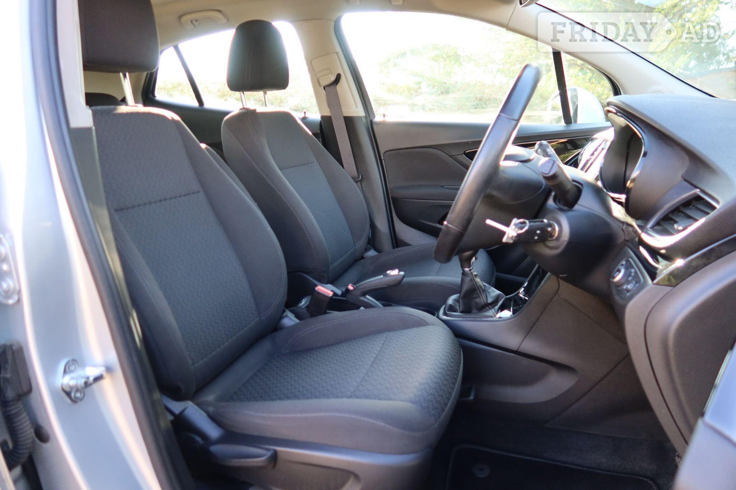 [ berth ]Vauxhall Mokka X