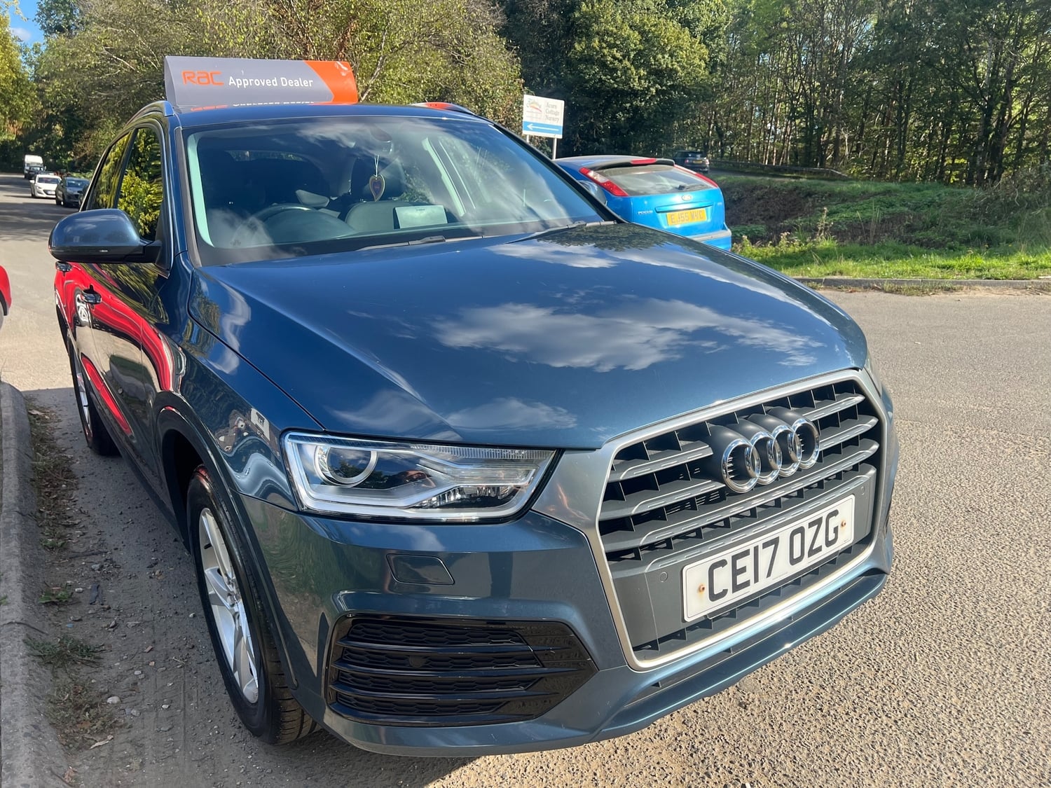 Audi Q3 Horley