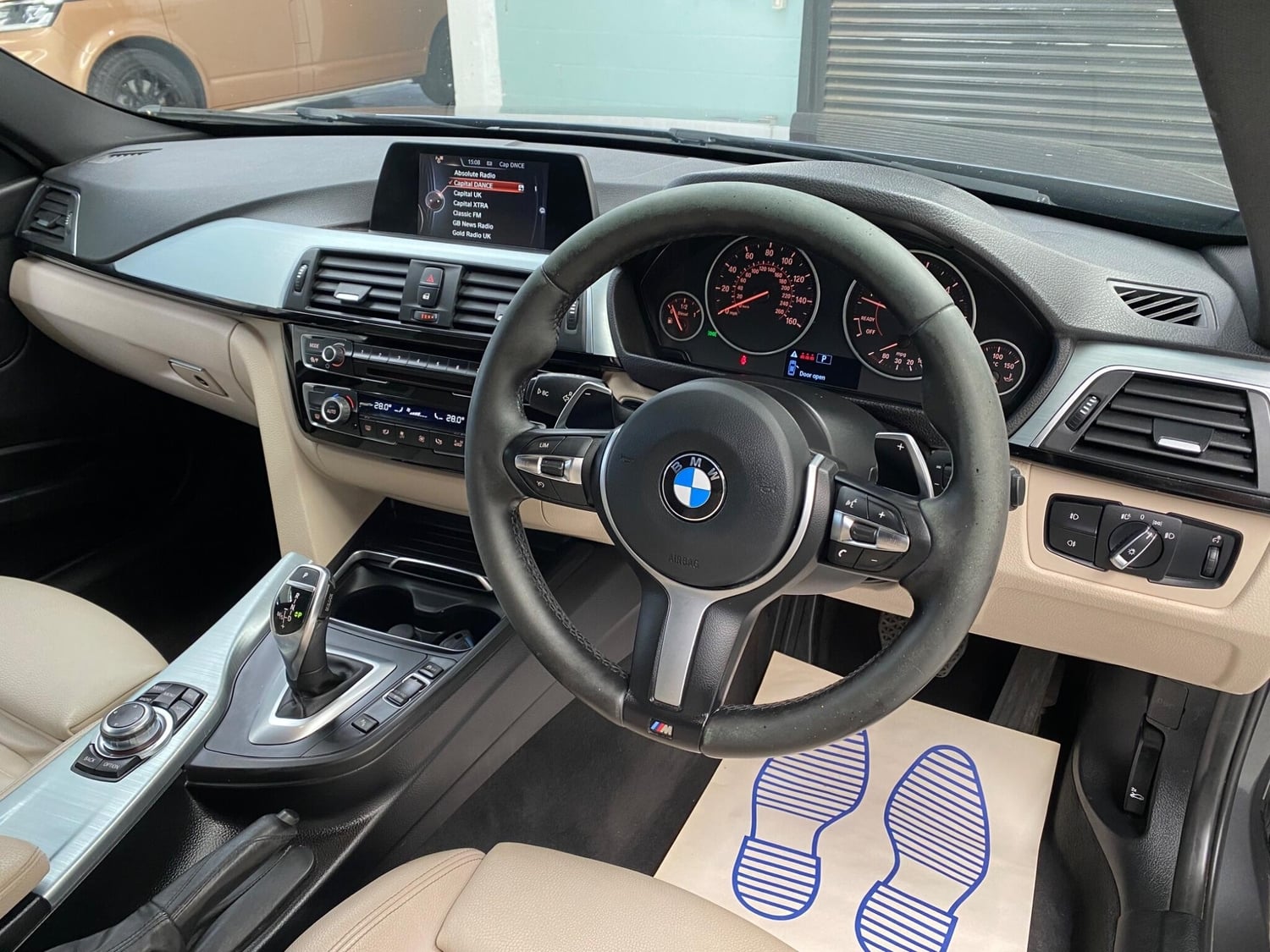 [ berth ]BMW 3 Series