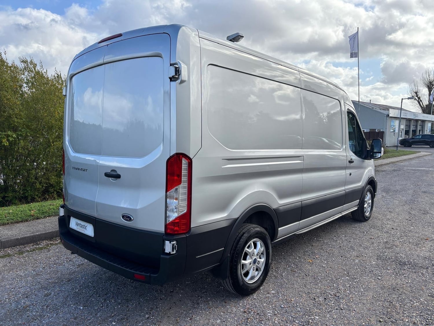 Ford Transit 2023 - Vans & Commercial Vehicles