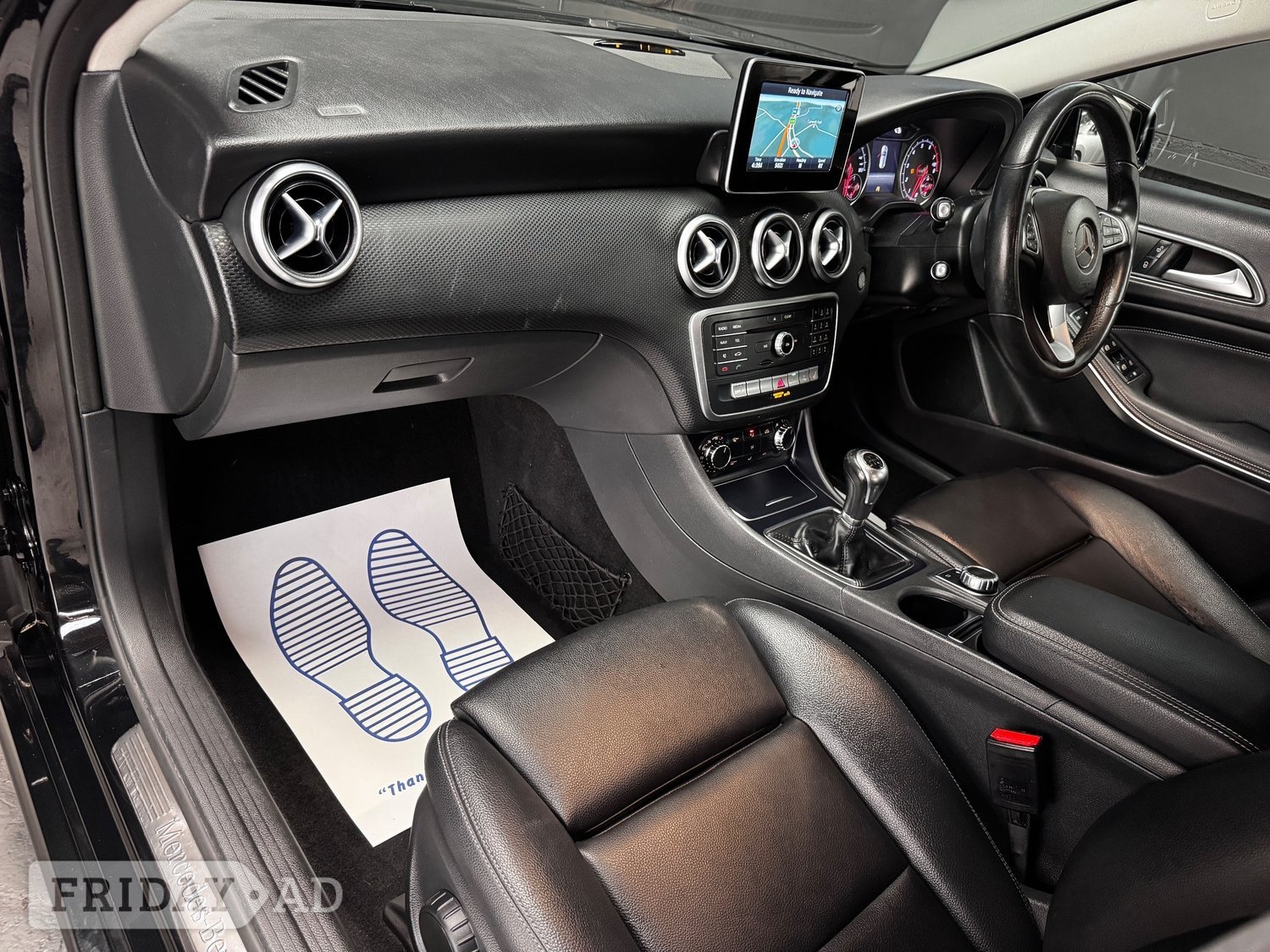 [ berth ]Mercedes-Benz A Class
