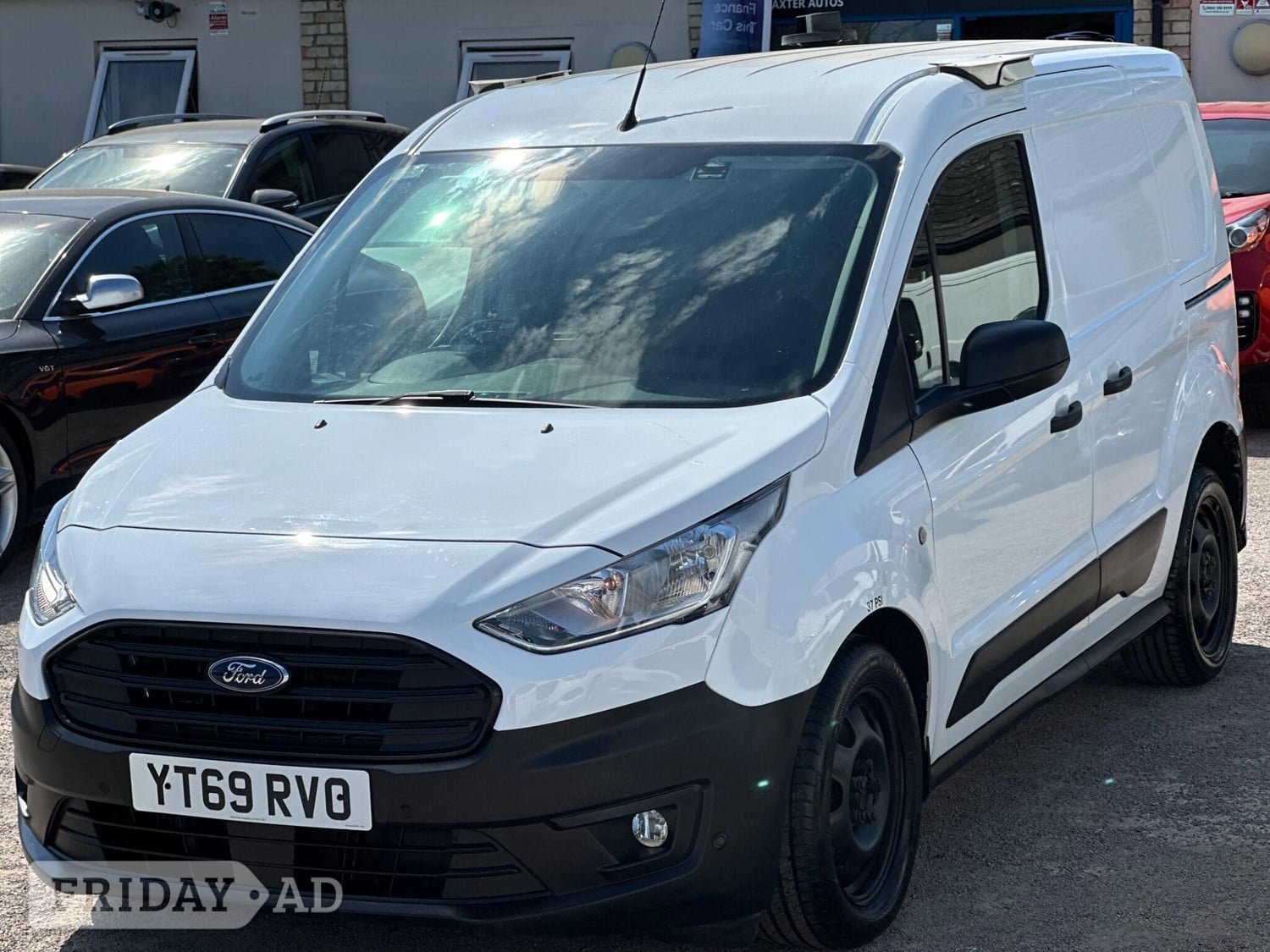 [ berth ]Ford Transit Connect