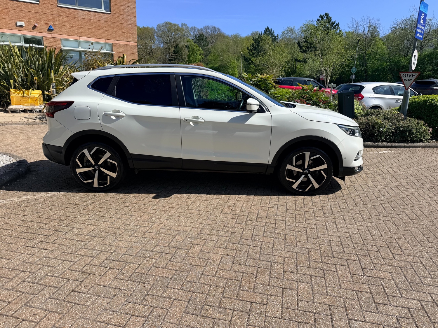 Nissan Qashqai 2019 - Cars