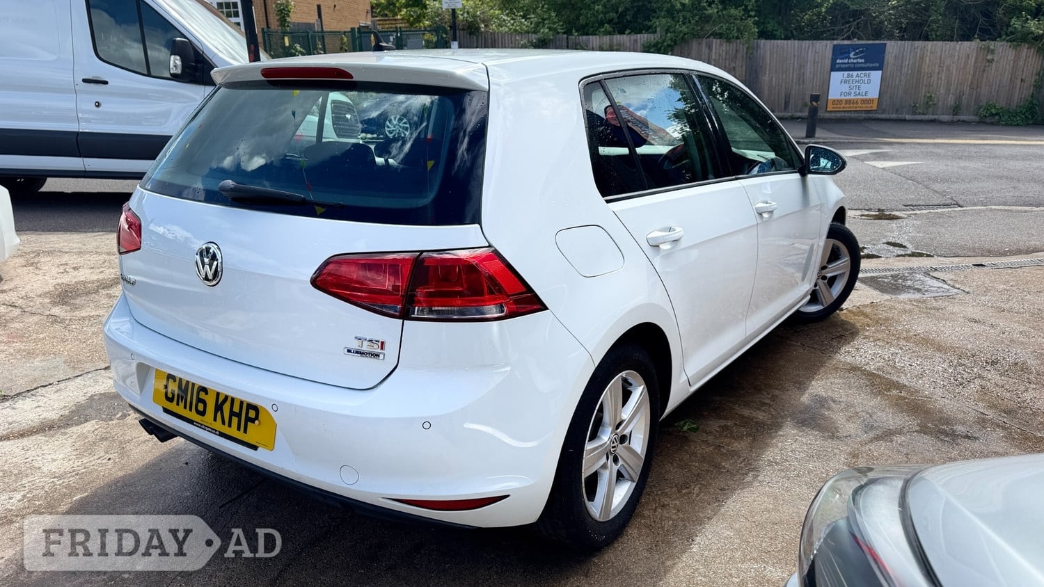 Volkswagen Golf 2016 - Cars in Harrow