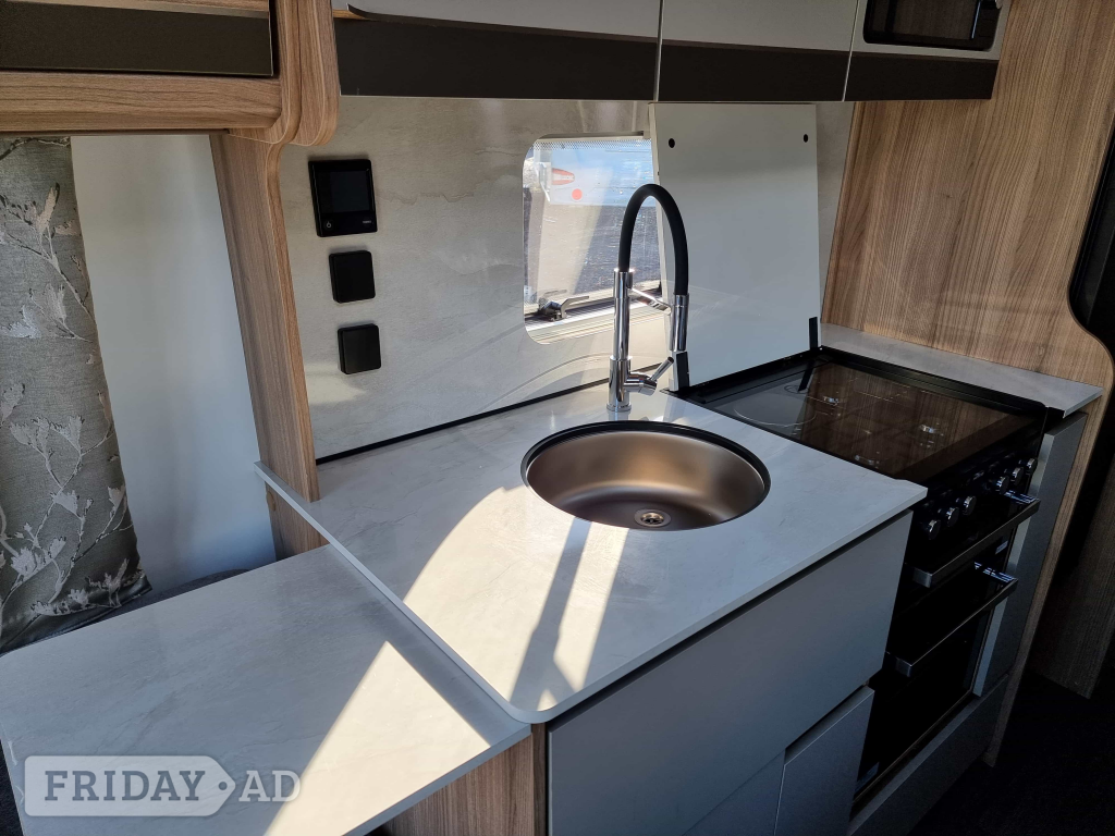 Bailey Unicorn Deluxe Seville 2025 - Motorhomes & Caravans