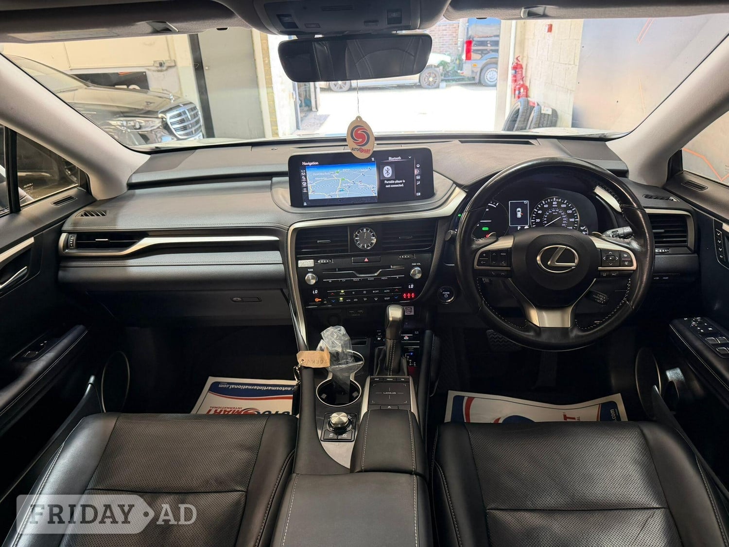 [ berth ]Lexus RX