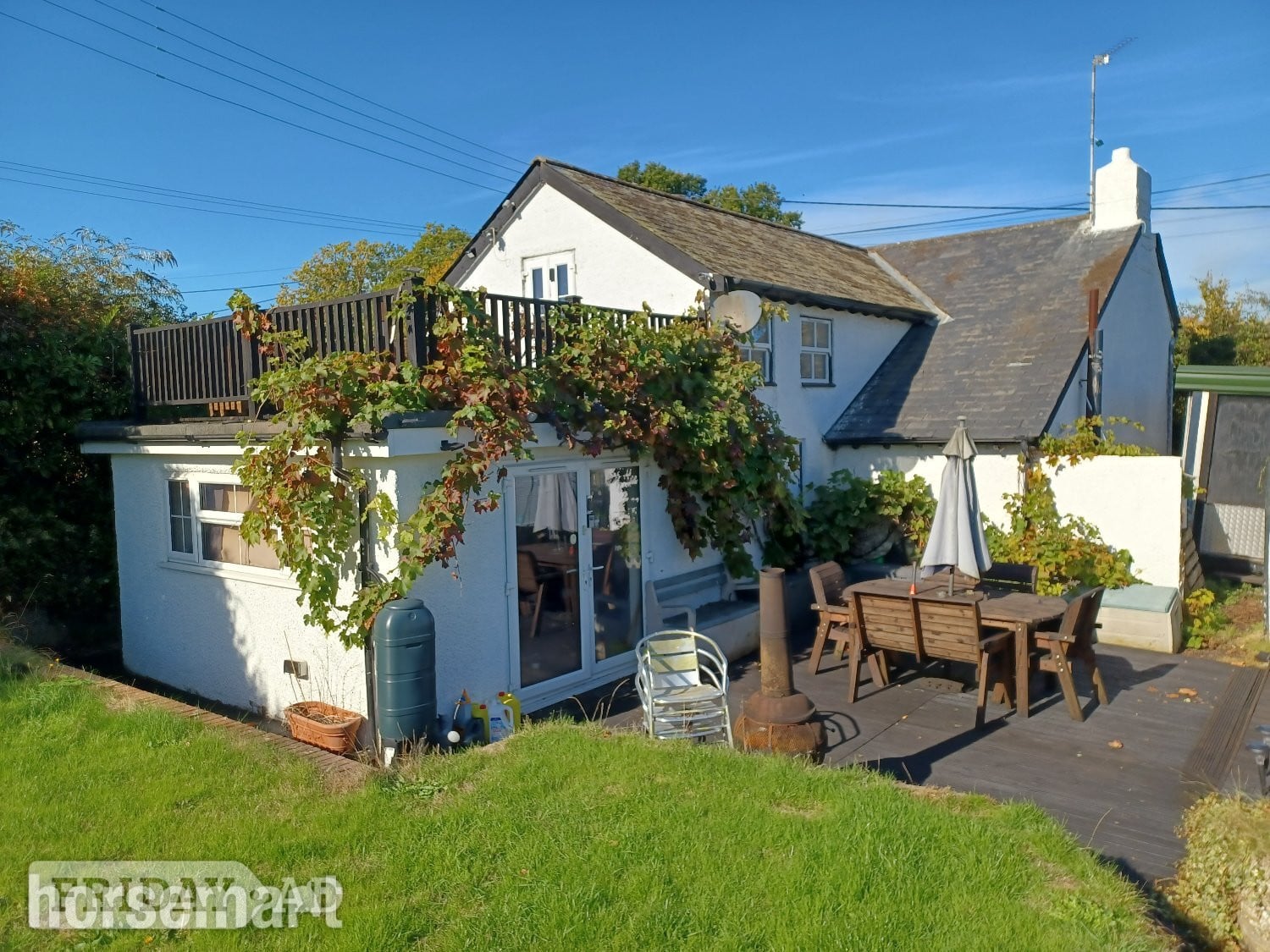 House Property for sale in Corfe Mullen in Corfe Mullen