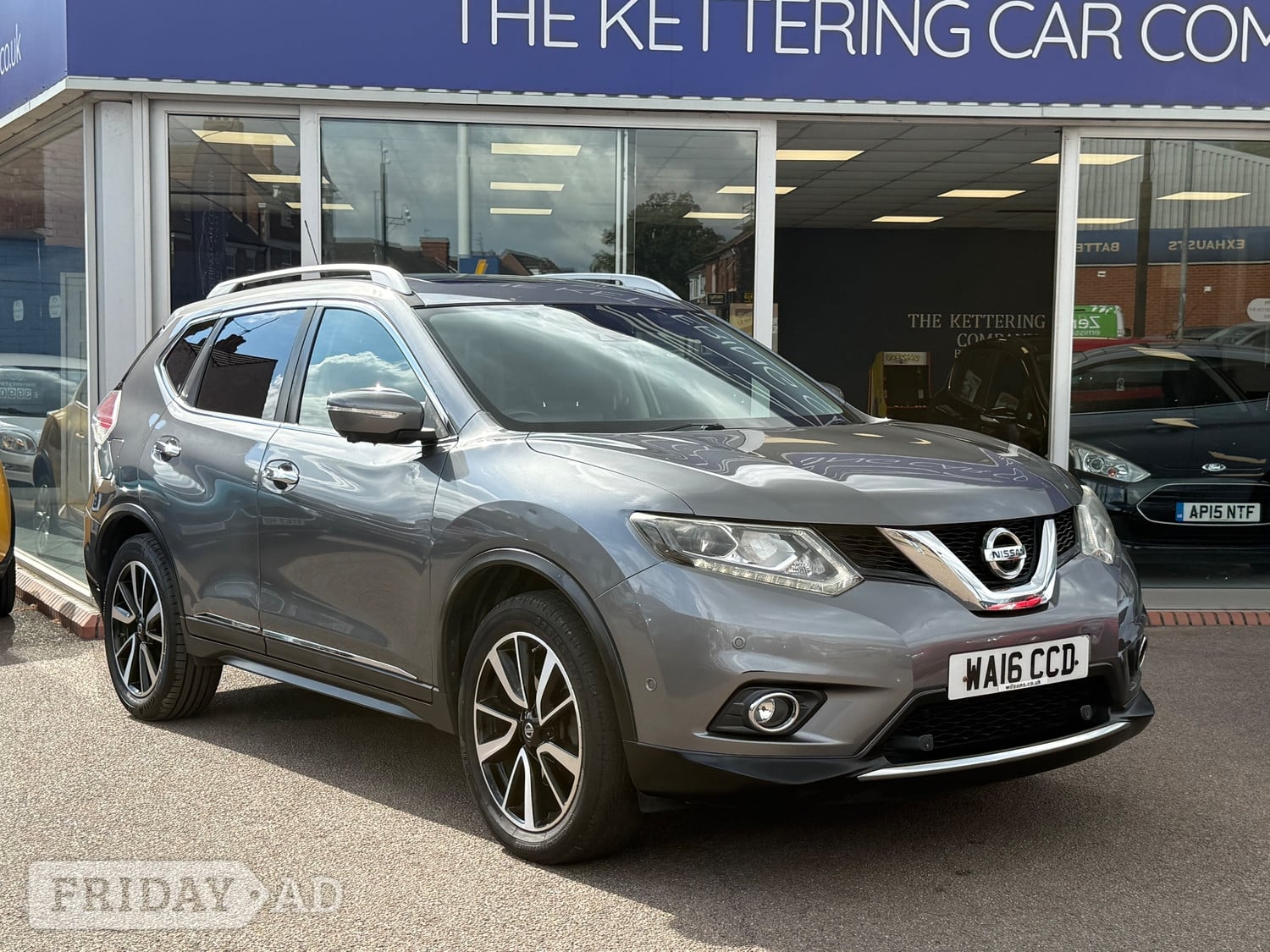 Nissan X-Trail 2016 in Kettering