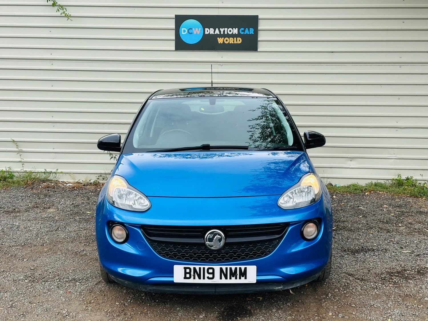 [ berth ]Vauxhall Adam