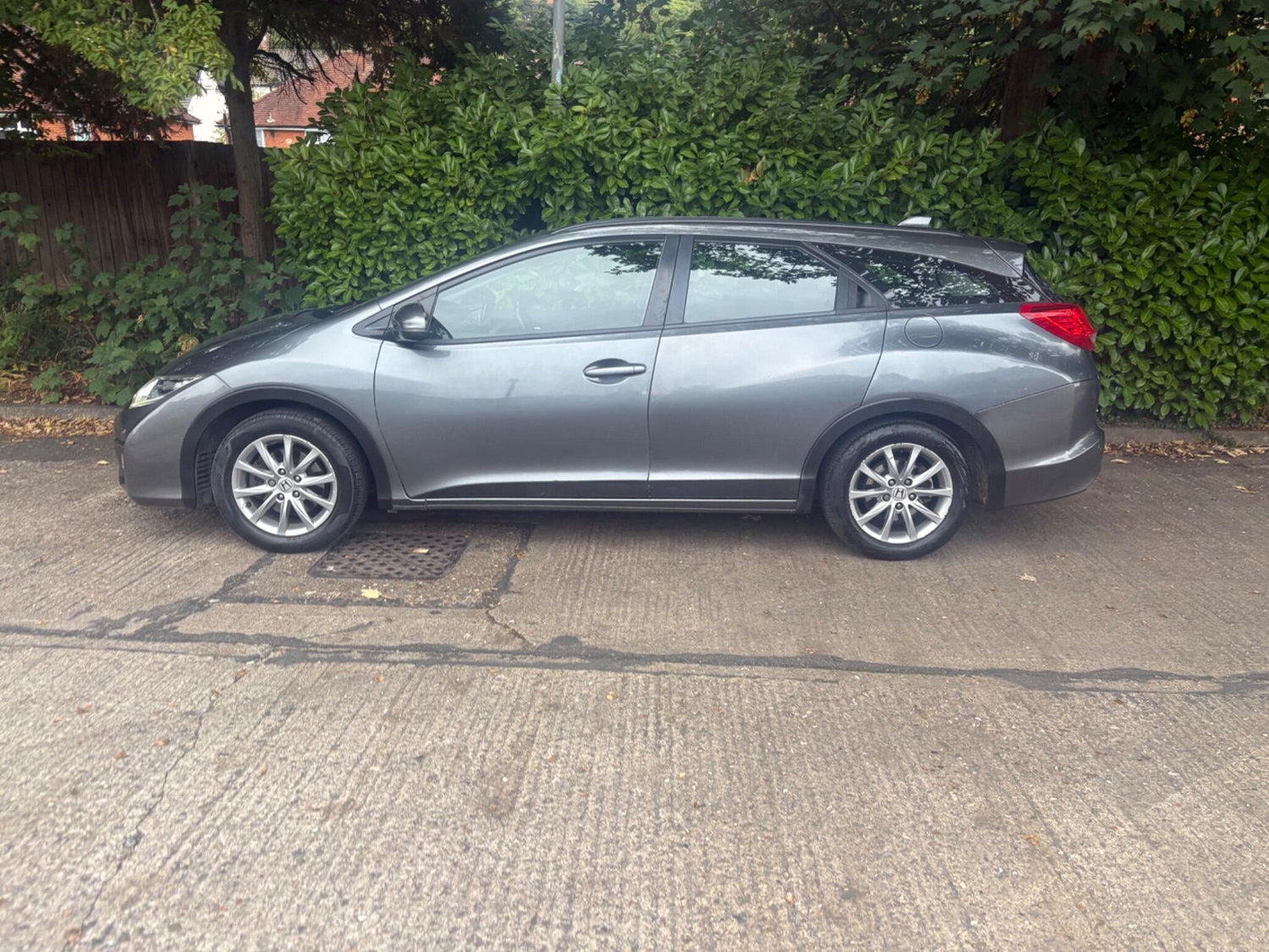 Honda Civic 2015 - Cars in High Wycombe