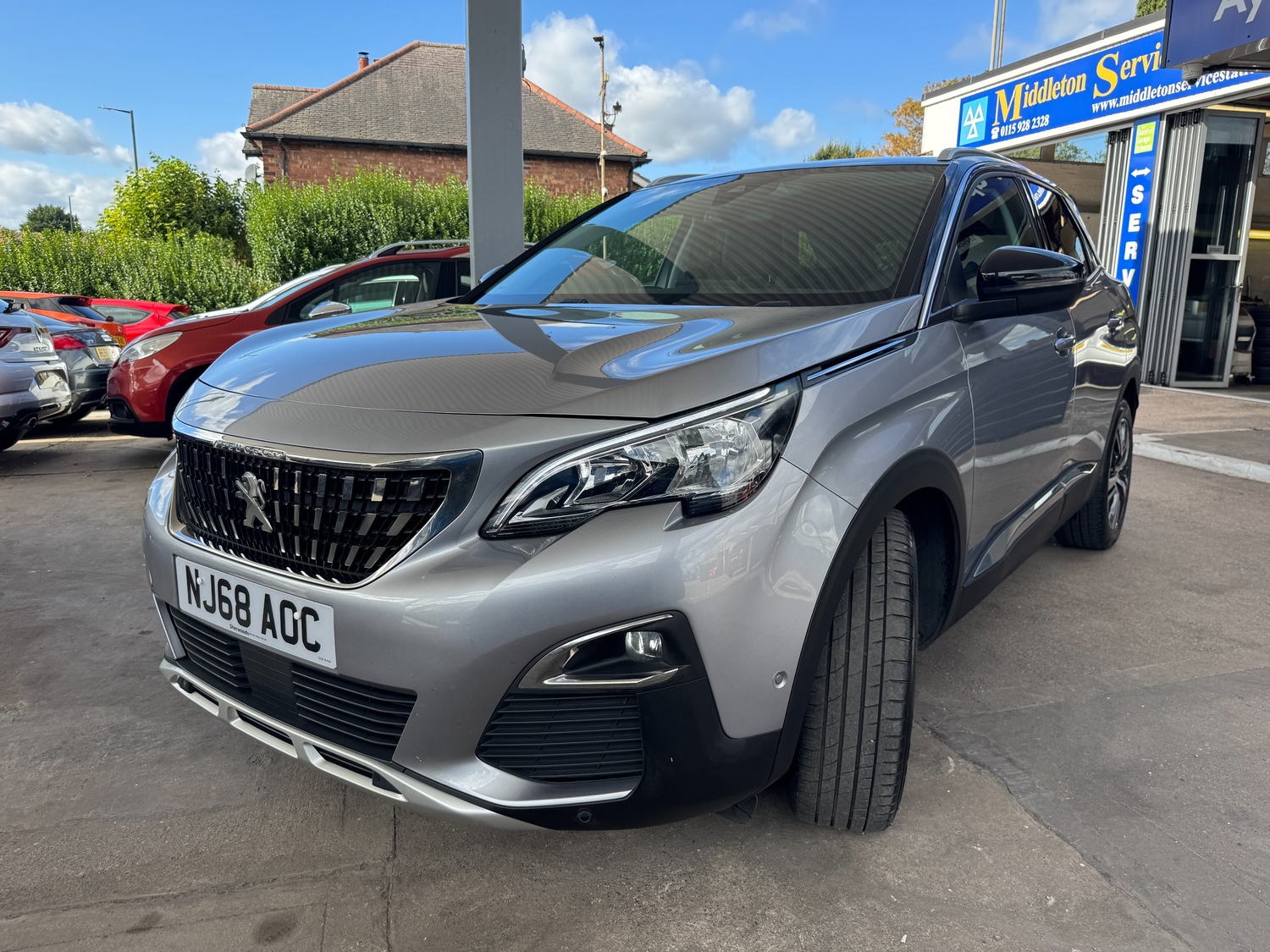 [ berth ]Peugeot 3008