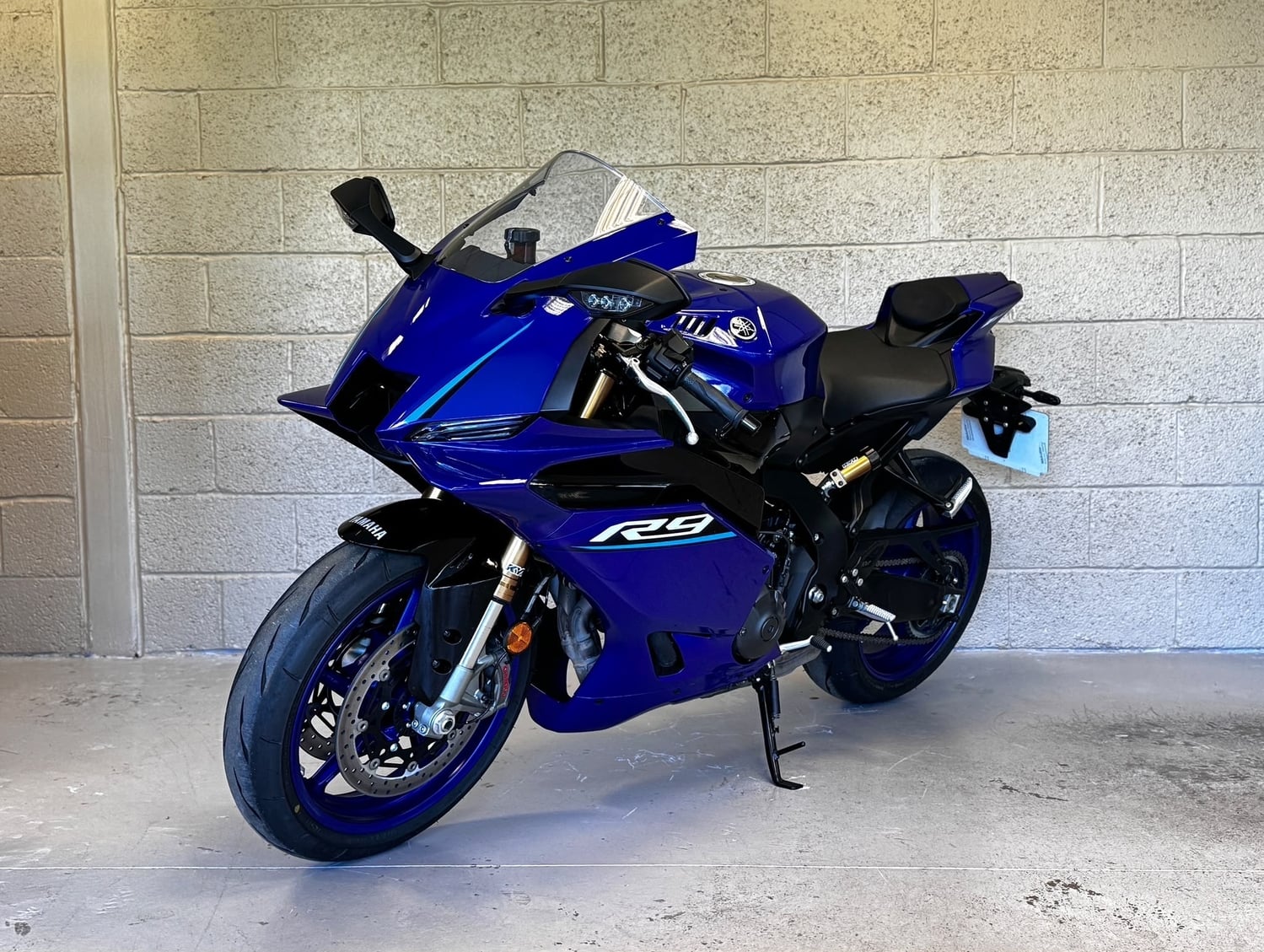 Yamaha R9 Heathfield