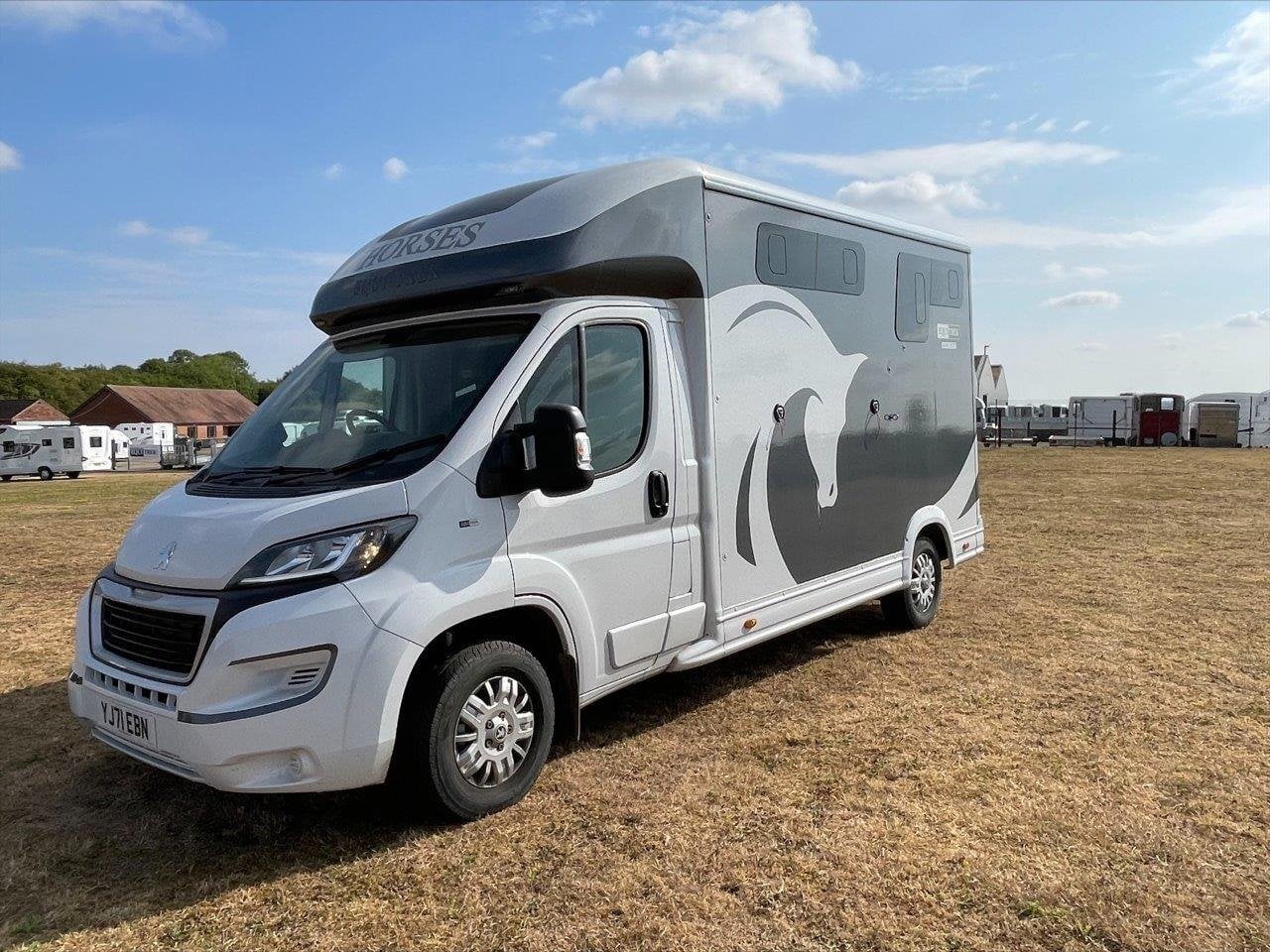 Equi-Trek Sonic Elite 3500kg Sheffield
