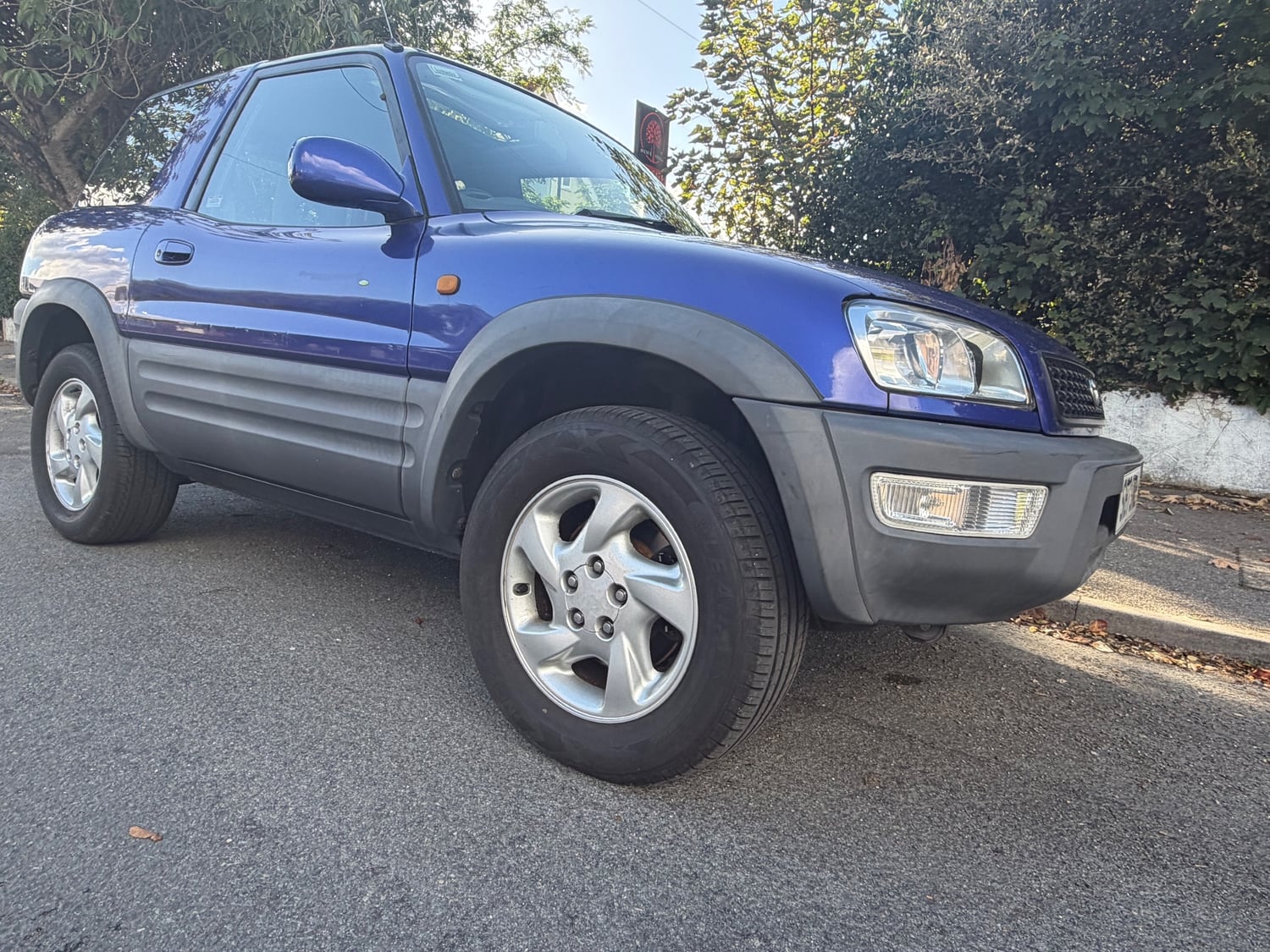 [ berth ]Toyota RAV4