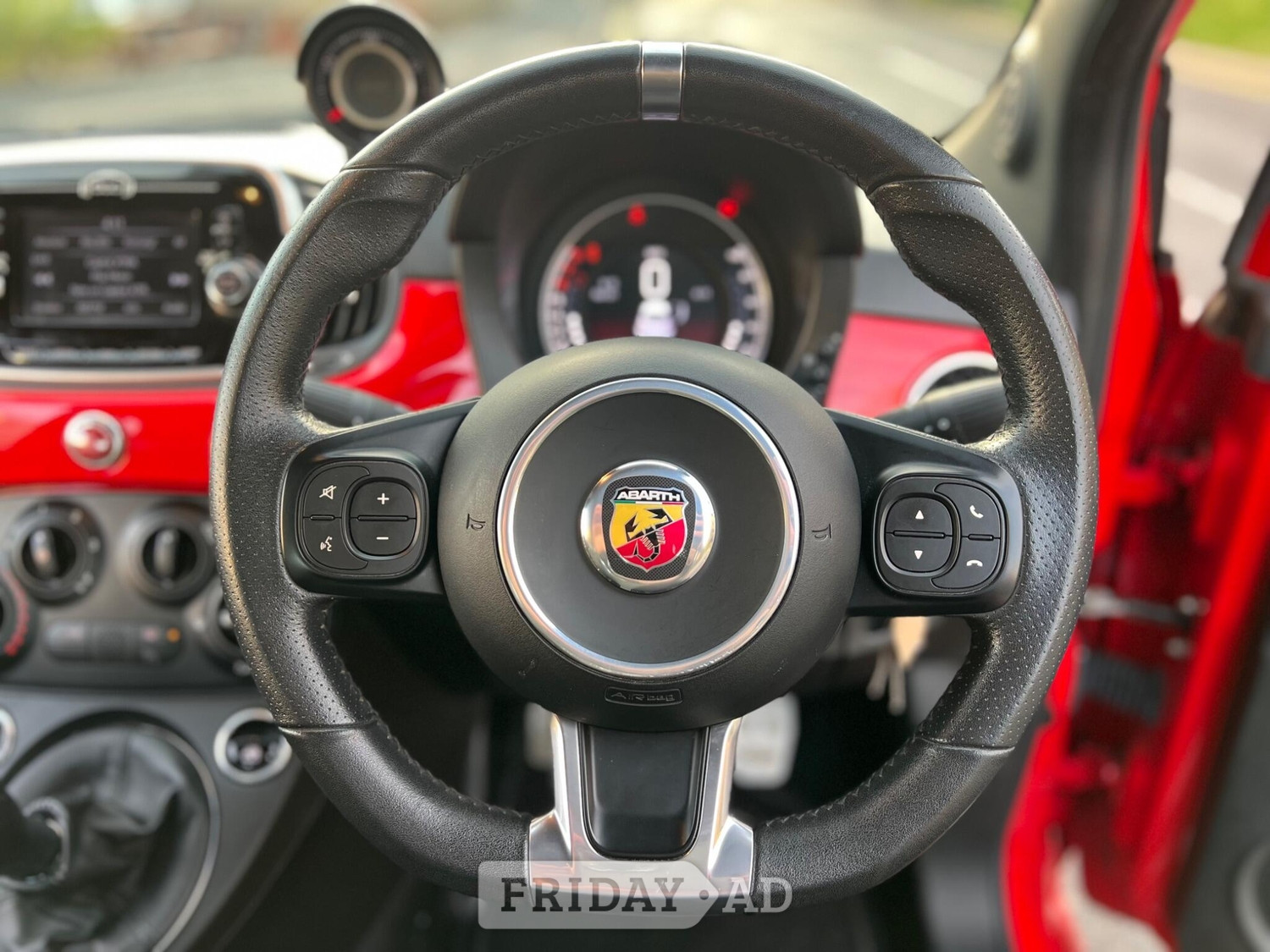 Abarth 595 2018 - Cars