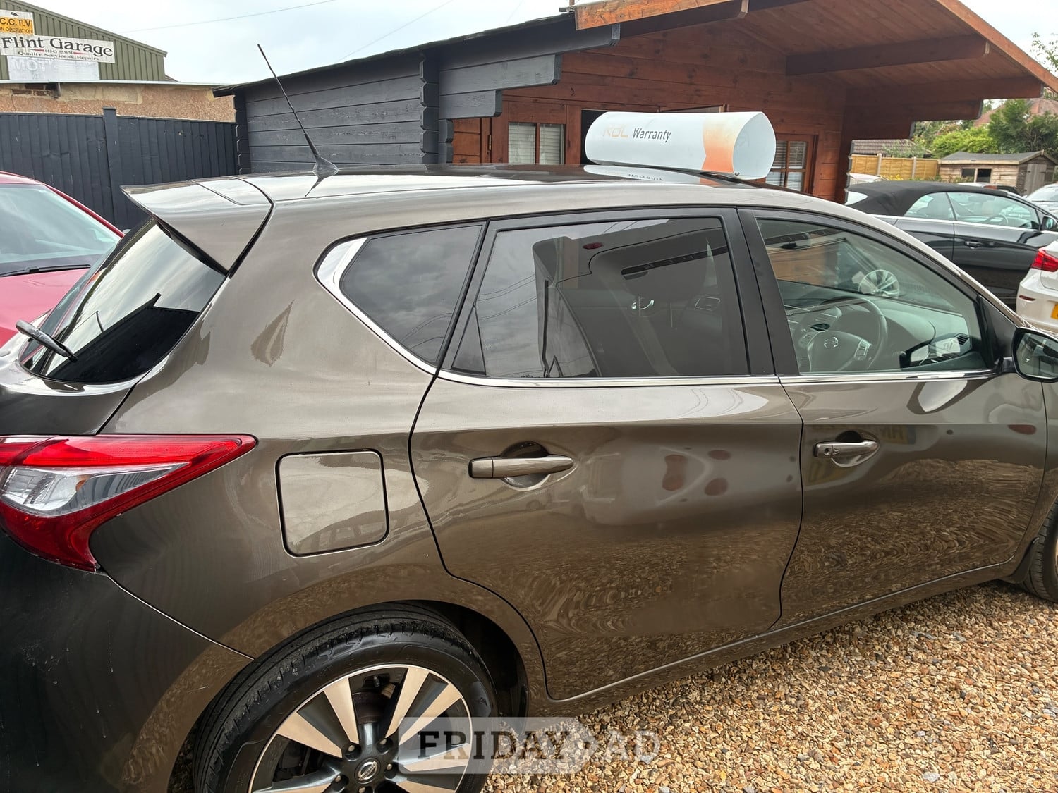 Nissan Pulsar 2016 - Cars