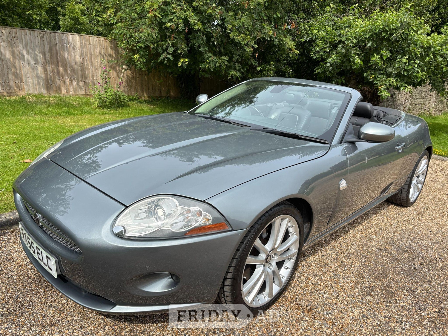 Jaguar XK 2005 - Cars in High Wycombe