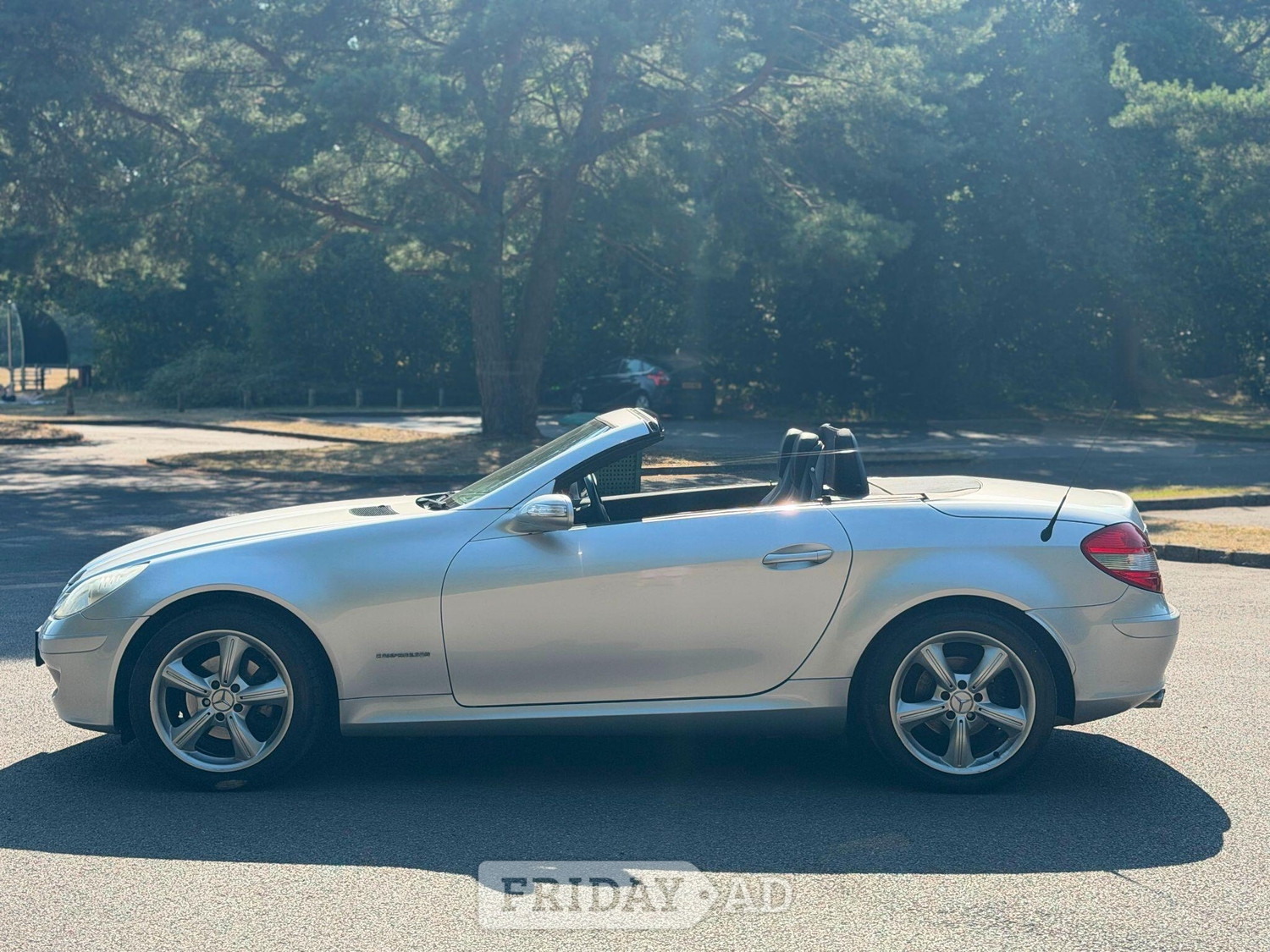 [ berth ]Mercedes-Benz SLK