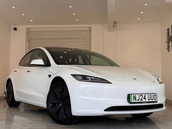Tesla Model 3 2024
