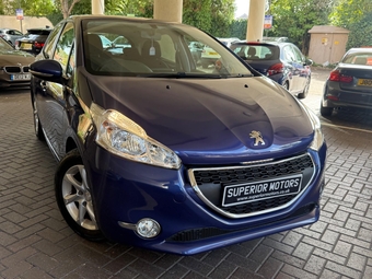 Peugeot 208 2014