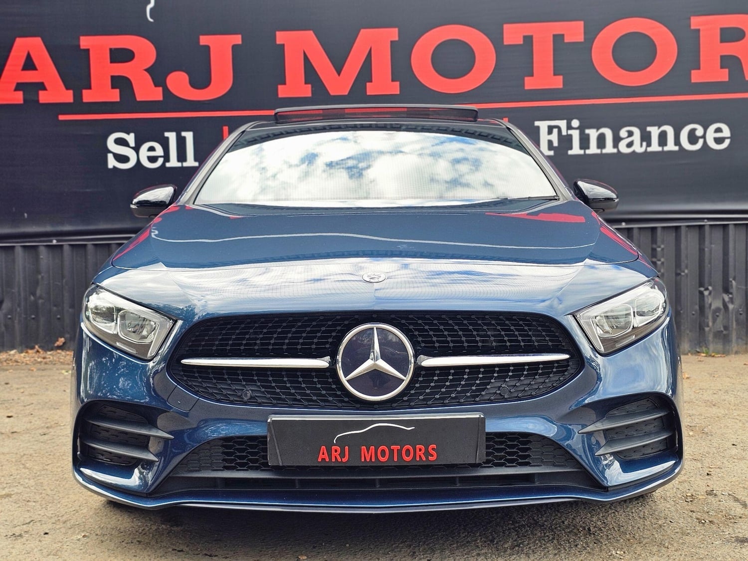 Mercedes-Benz A Class 2021 - Cars