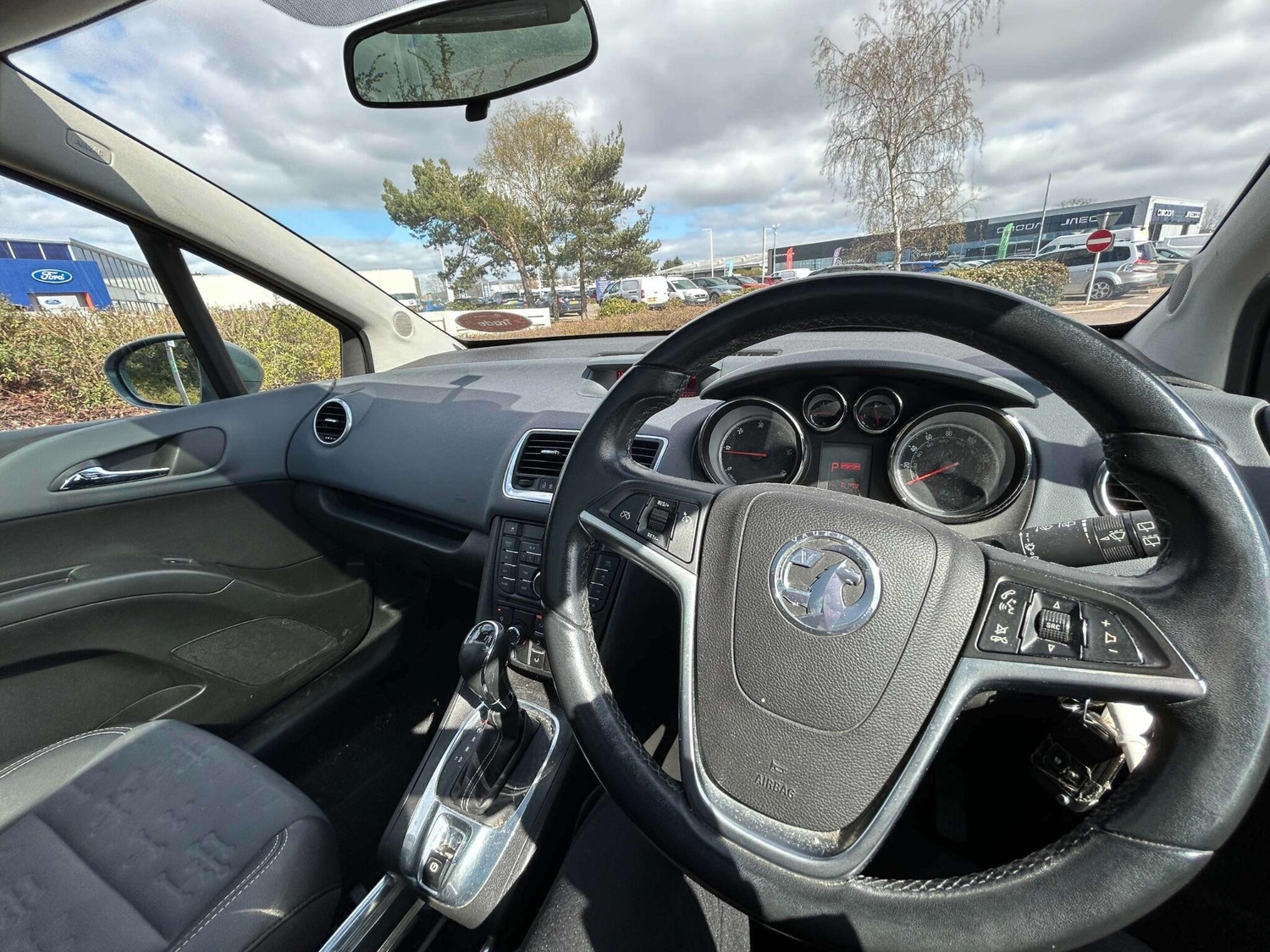 [ berth ]Vauxhall Meriva