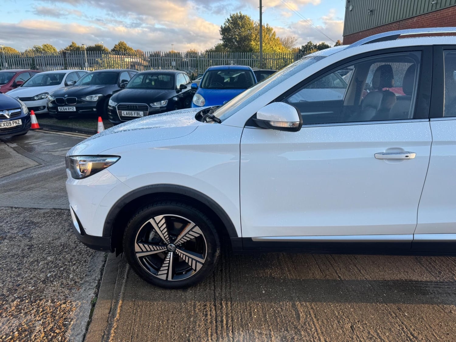 MG ZS 2020 - Cars in Leighton Buzzard
