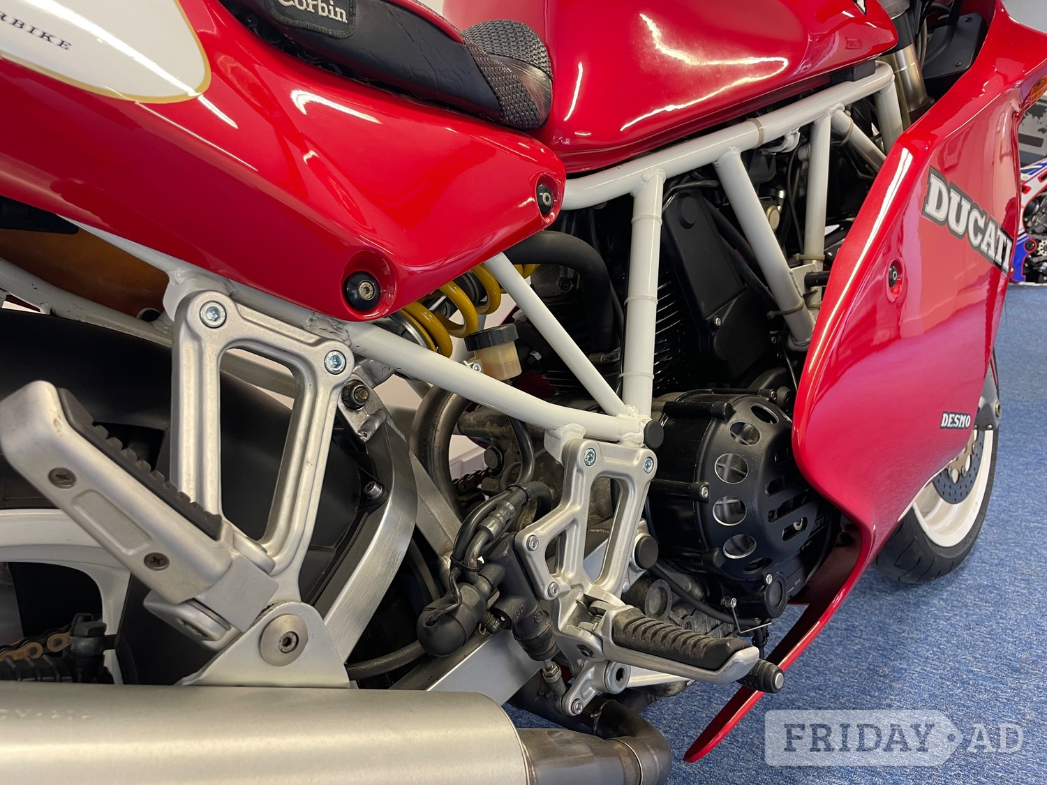 Ducati 900 1991 - Motorbikes, Scooters & Quads