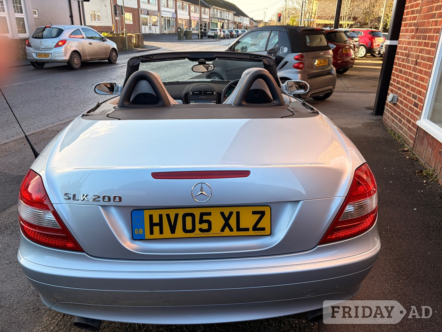[ berth ]Mercedes-Benz SLK