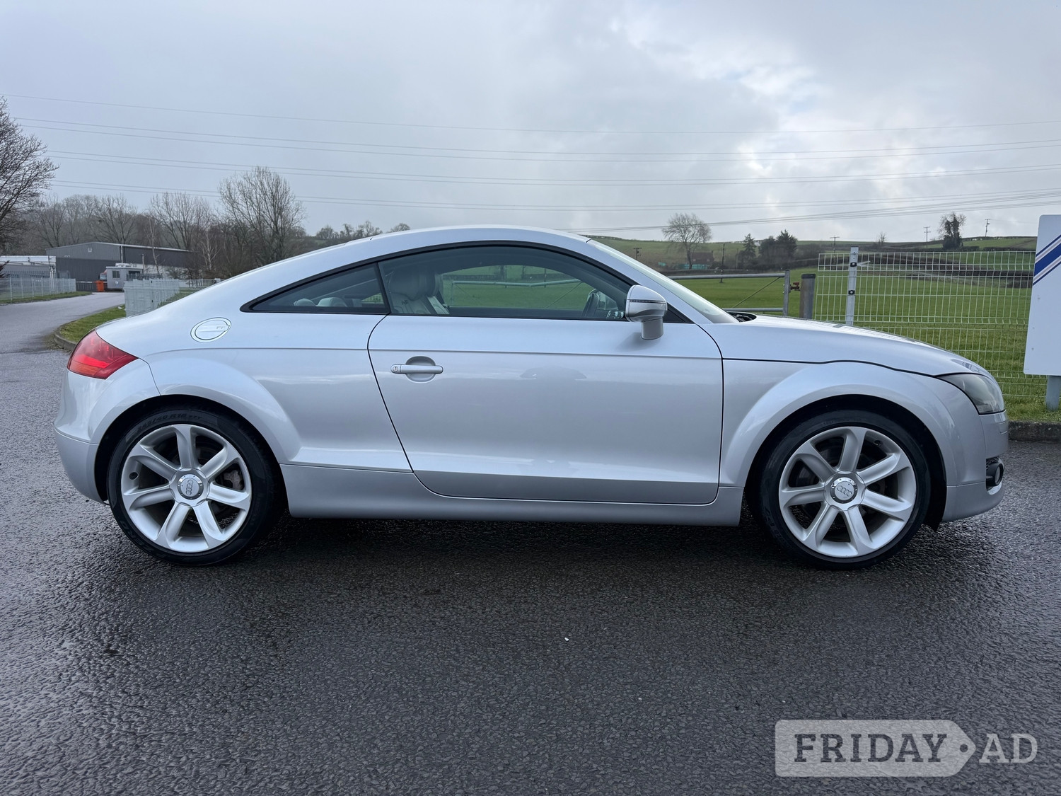 [ berth ]Audi TT