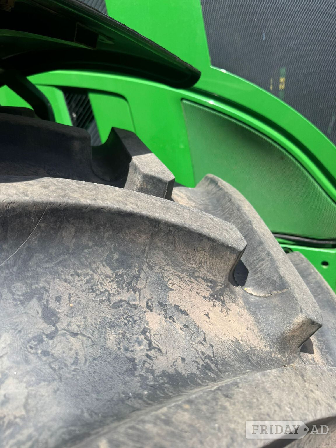 [ berth ]John Deere 6R 215