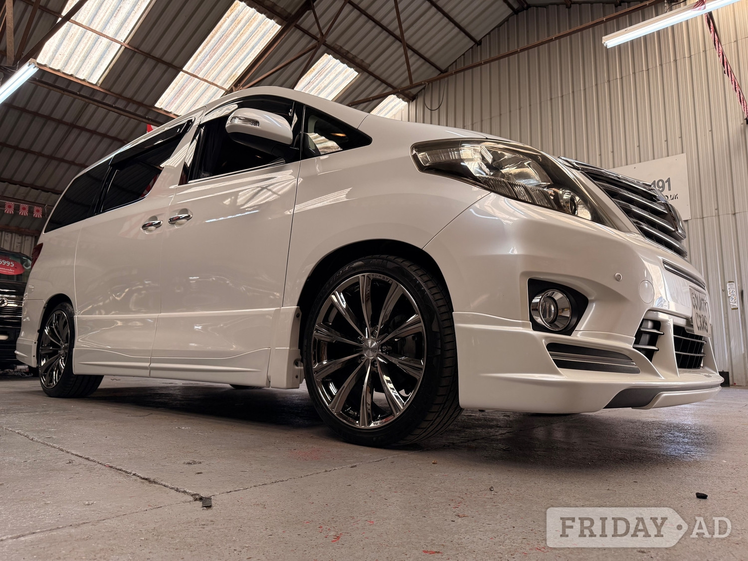 [ berth ]Toyota Alphard