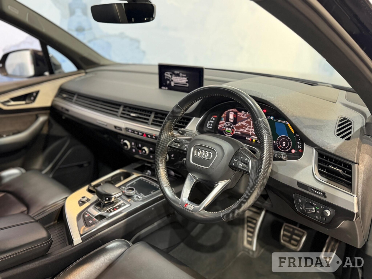 [ berth ]Audi Q7