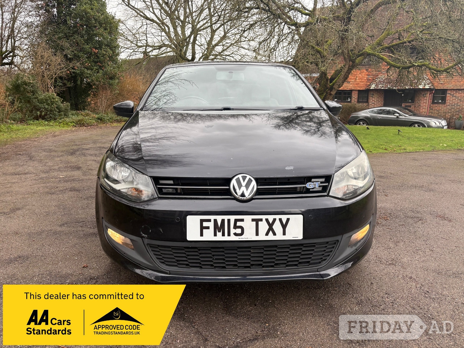 Volkswagen Polo 2015 - Cars in Alton