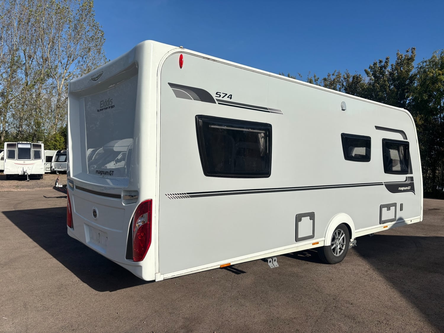 Elddis Avante Gloucester