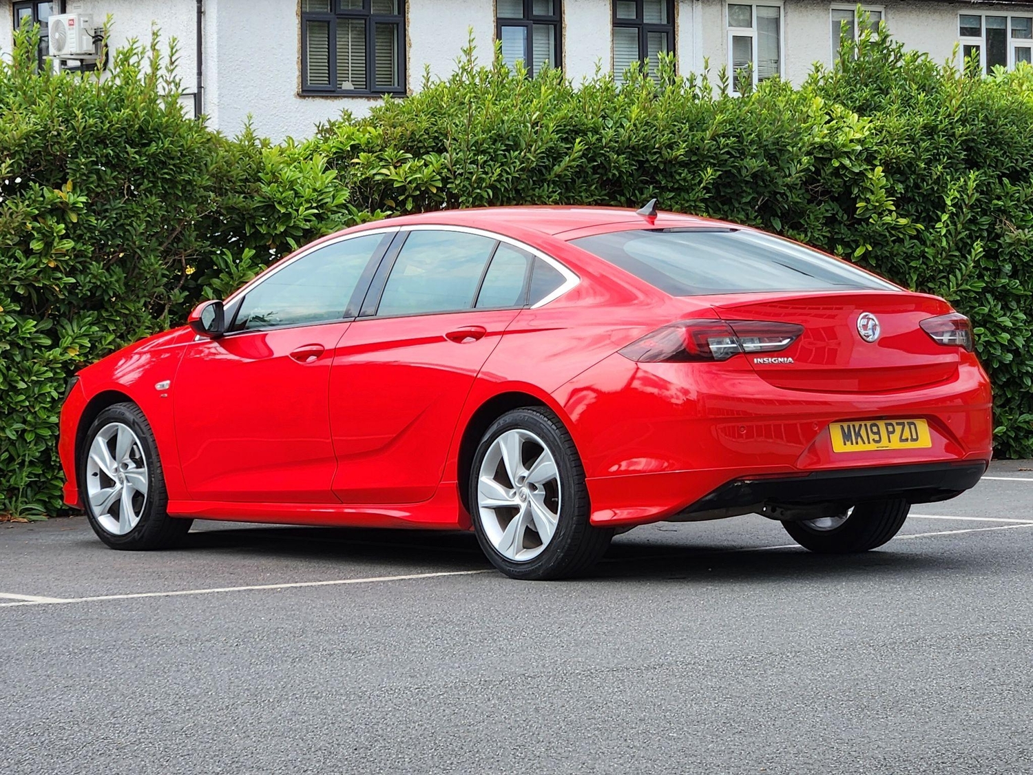 Vauxhall Insignia 2019 - Cars