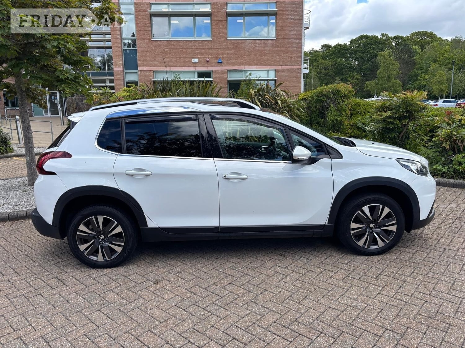 Peugeot 2008 2019 - Cars in Fareham