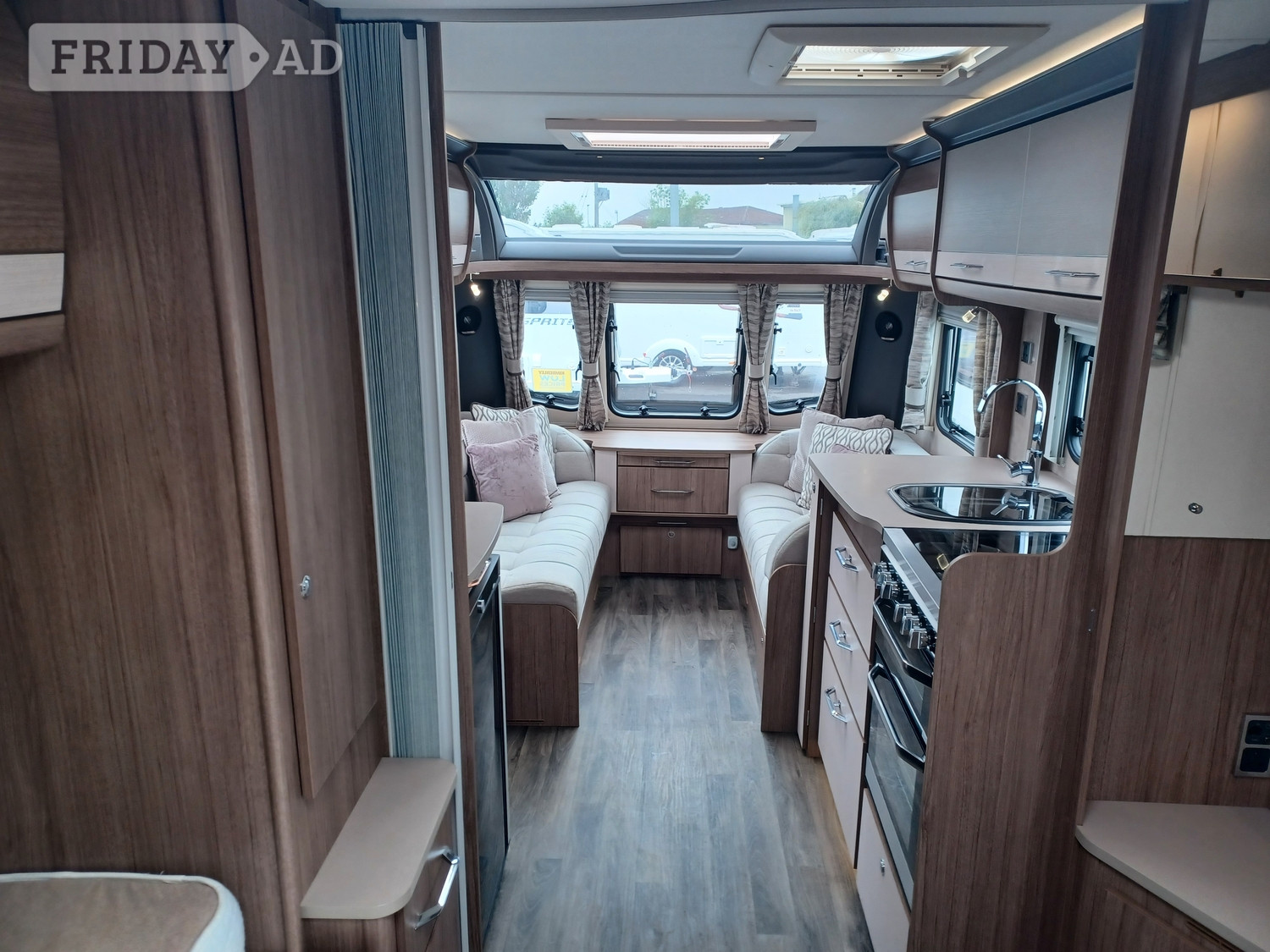 Coachman VIP 575 2021 - Motorhomes & Caravans in Nottingham