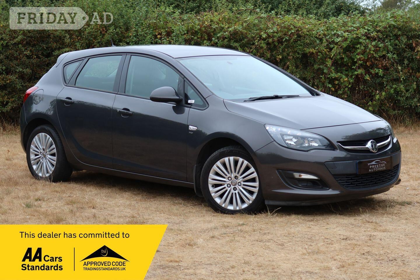 Vauxhall Astra 2013 in Nottingham