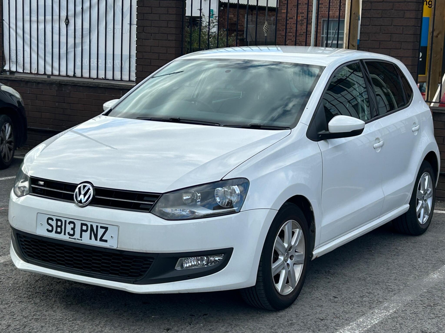 [ berth ]Volkswagen Polo