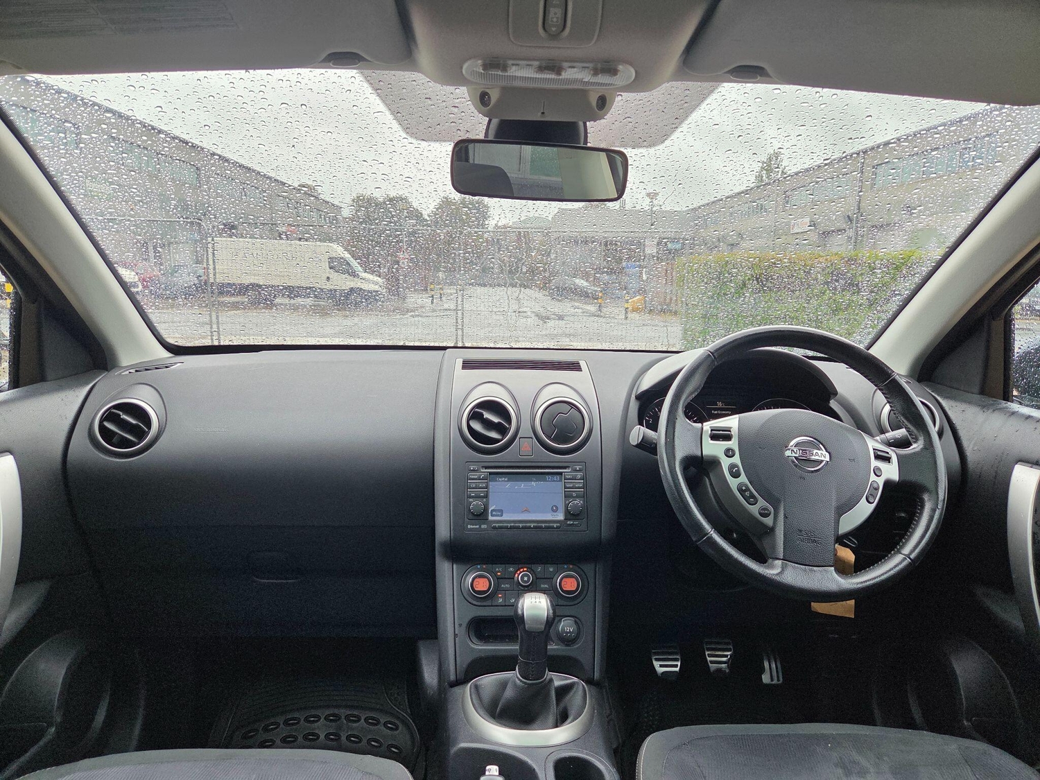 Nissan Qashqai 2011 - Cars in Slough
