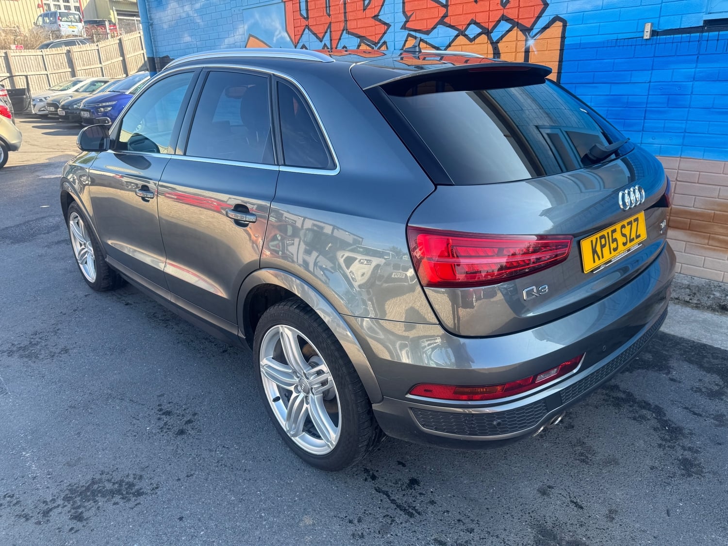 Audi Q3 2015 - Cars