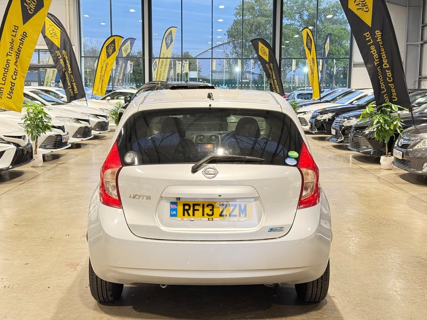 Nissan Note 2013 - Cars in Reading
