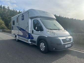 Equi-Trek Victory 4500kg  Peugeot Horsebox