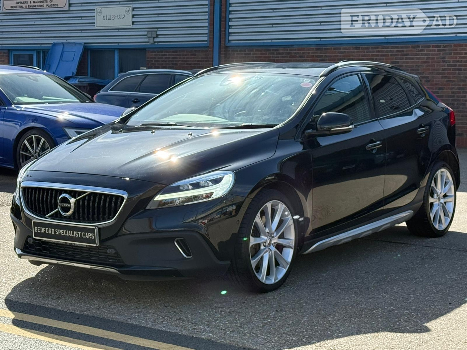 Volvo V40 Bedford