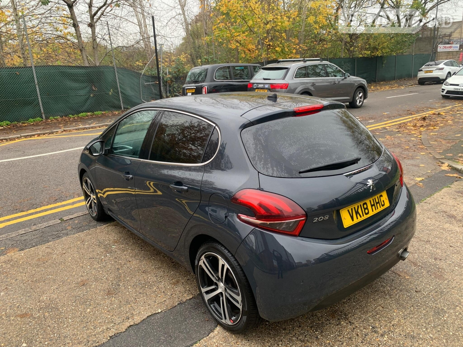 Peugeot 208 2018 - Cars in Harrow