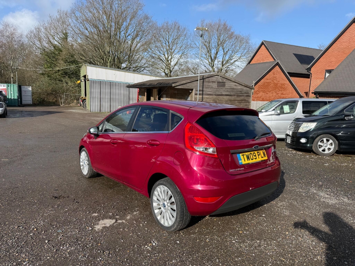 [ berth ]Ford Fiesta