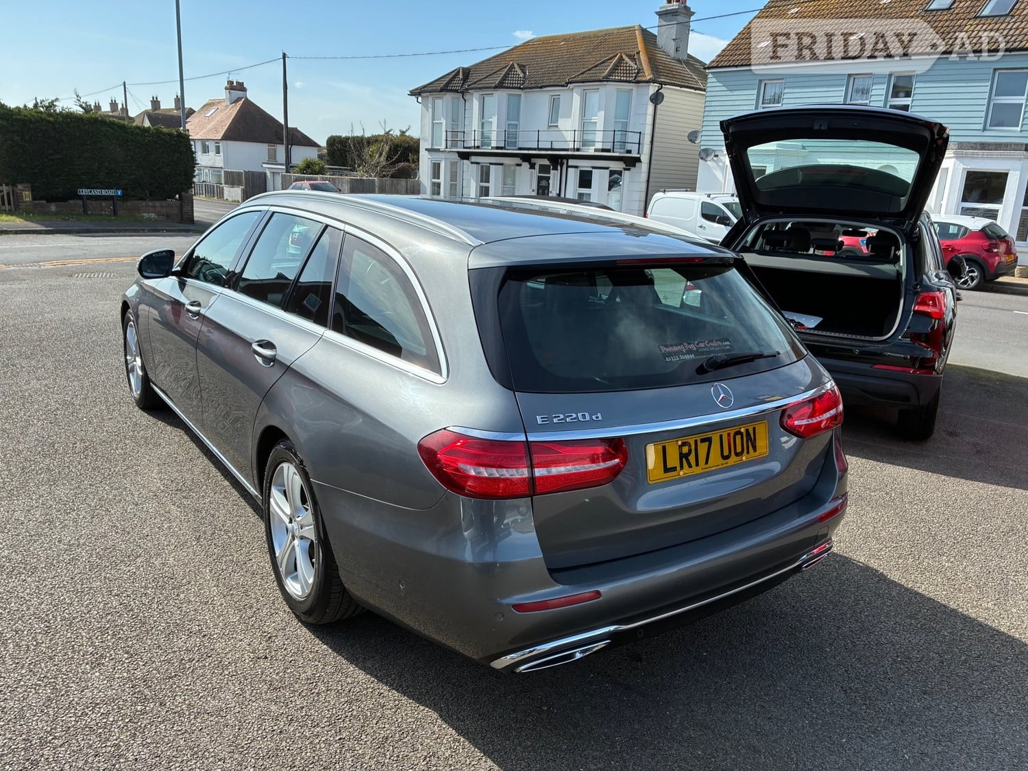 [ berth ]Mercedes-Benz E Class